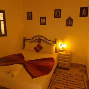 *** Riad Chennaoui Marokko